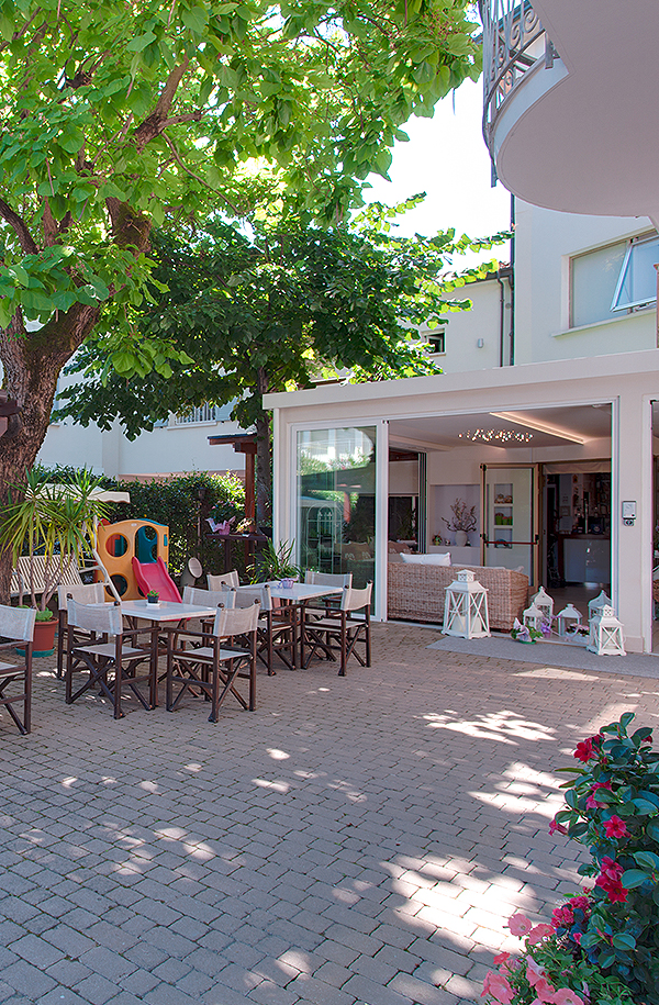 Hotel Airone Cervia: Giardino